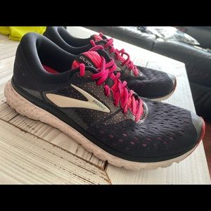 Brooks Glycerin Running Sneakers